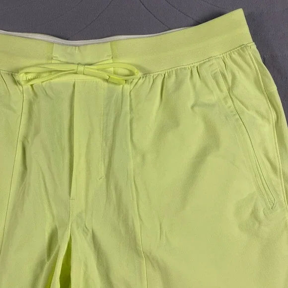 Lululemon Men Shorts XL License To Train Neon Yellow Mid Rise Athleisure Running - Picture 2 of 14